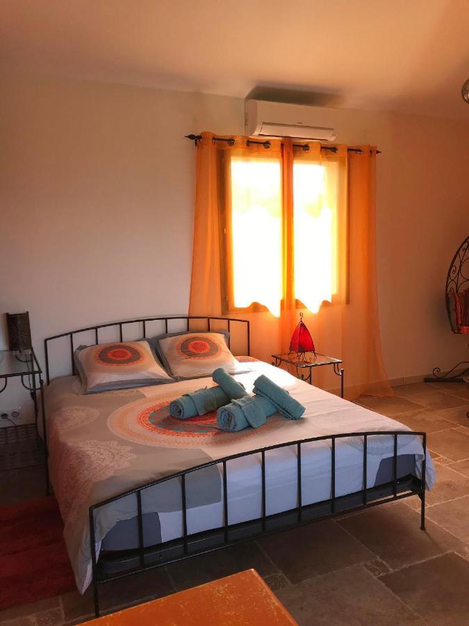La Bastide Des Selves Bed & Breakfast Draguignan Exterior photo