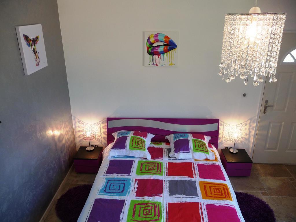 La Bastide Des Selves Bed & Breakfast Draguignan Room photo