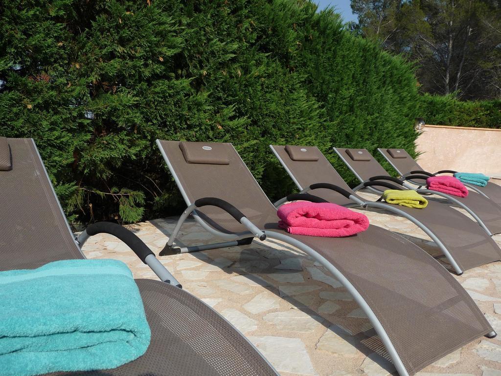 La Bastide Des Selves Bed & Breakfast Draguignan Exterior photo